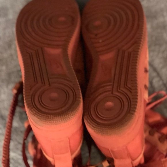 Nike SF Af1 Sz 13 Dusty Peach - Picture 3 of 3